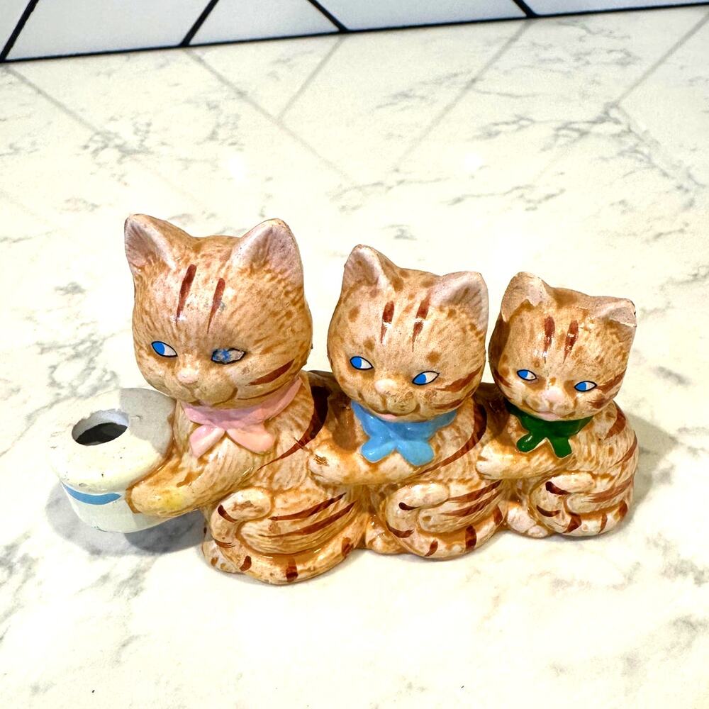 Vintage JSNY Taiwan ceramic kitten trio figurine toothpick holder 70s 80s cat